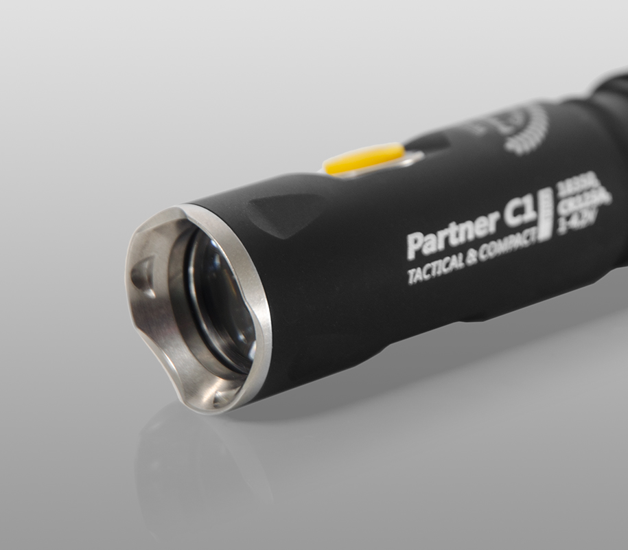 Armytek Partner C1 Pro XP-L White
